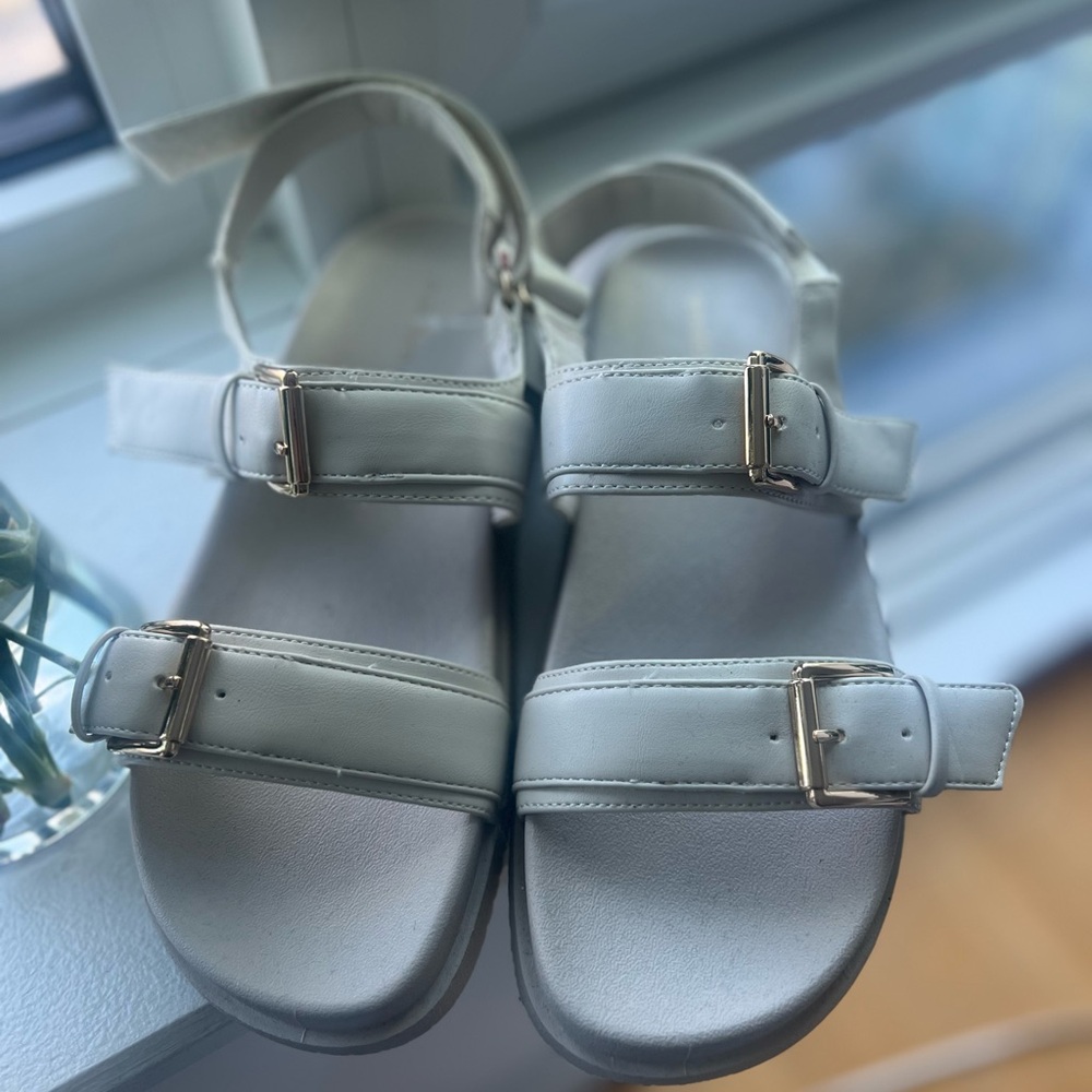 Madden girl sandals. NEW without box